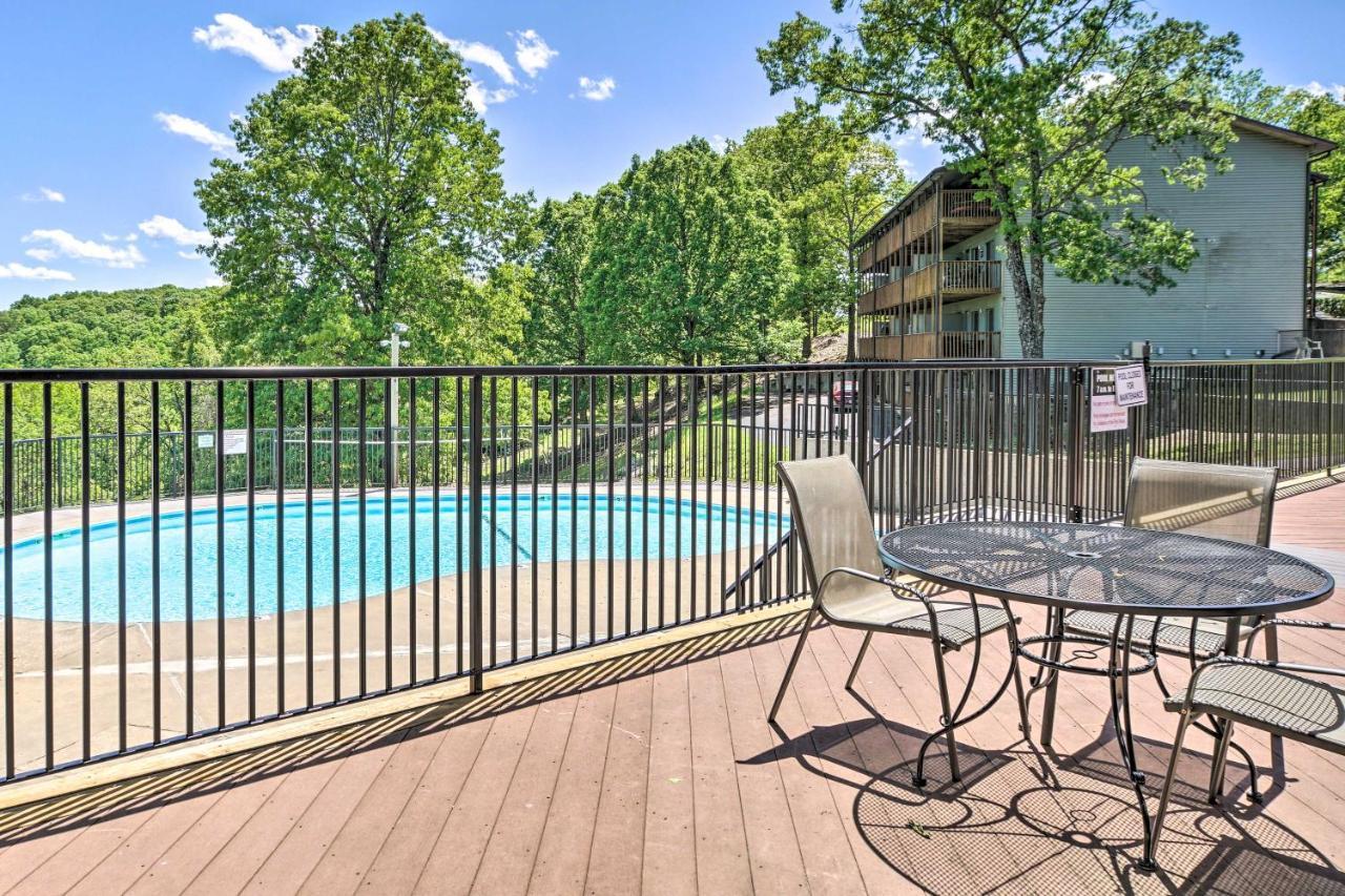 Inviting Branson West Condo With Pool Access Екстер'єр фото