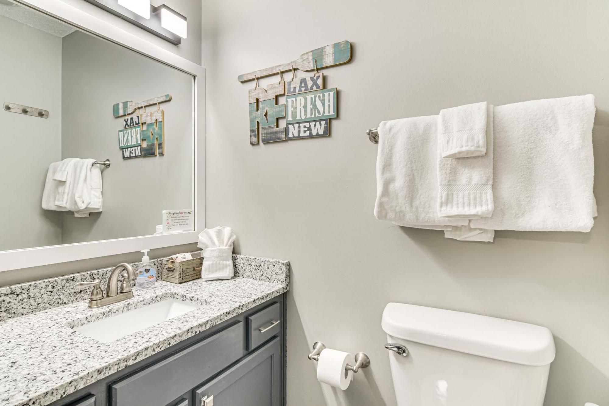 Inviting Branson West Condo With Pool Access Екстер'єр фото
