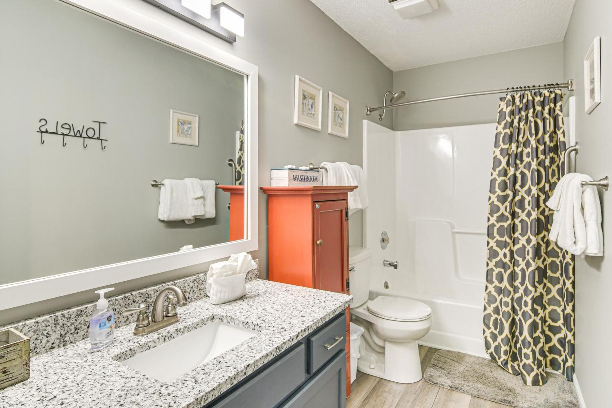 Inviting Branson West Condo With Pool Access Екстер'єр фото