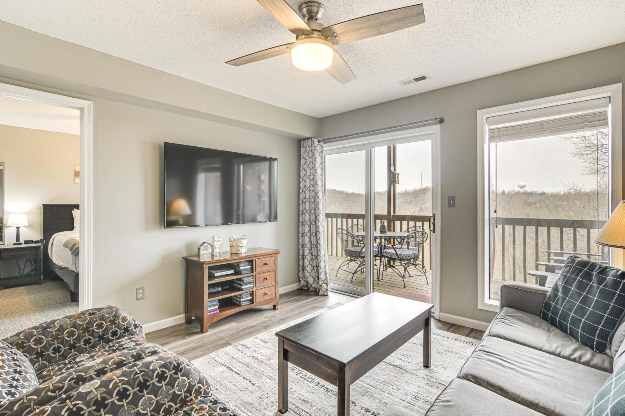 Inviting Branson West Condo With Pool Access Екстер'єр фото
